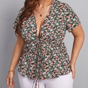 Plus Size 3X Allover Floral Print Drawstring Plunging Neck Top. Brand New!